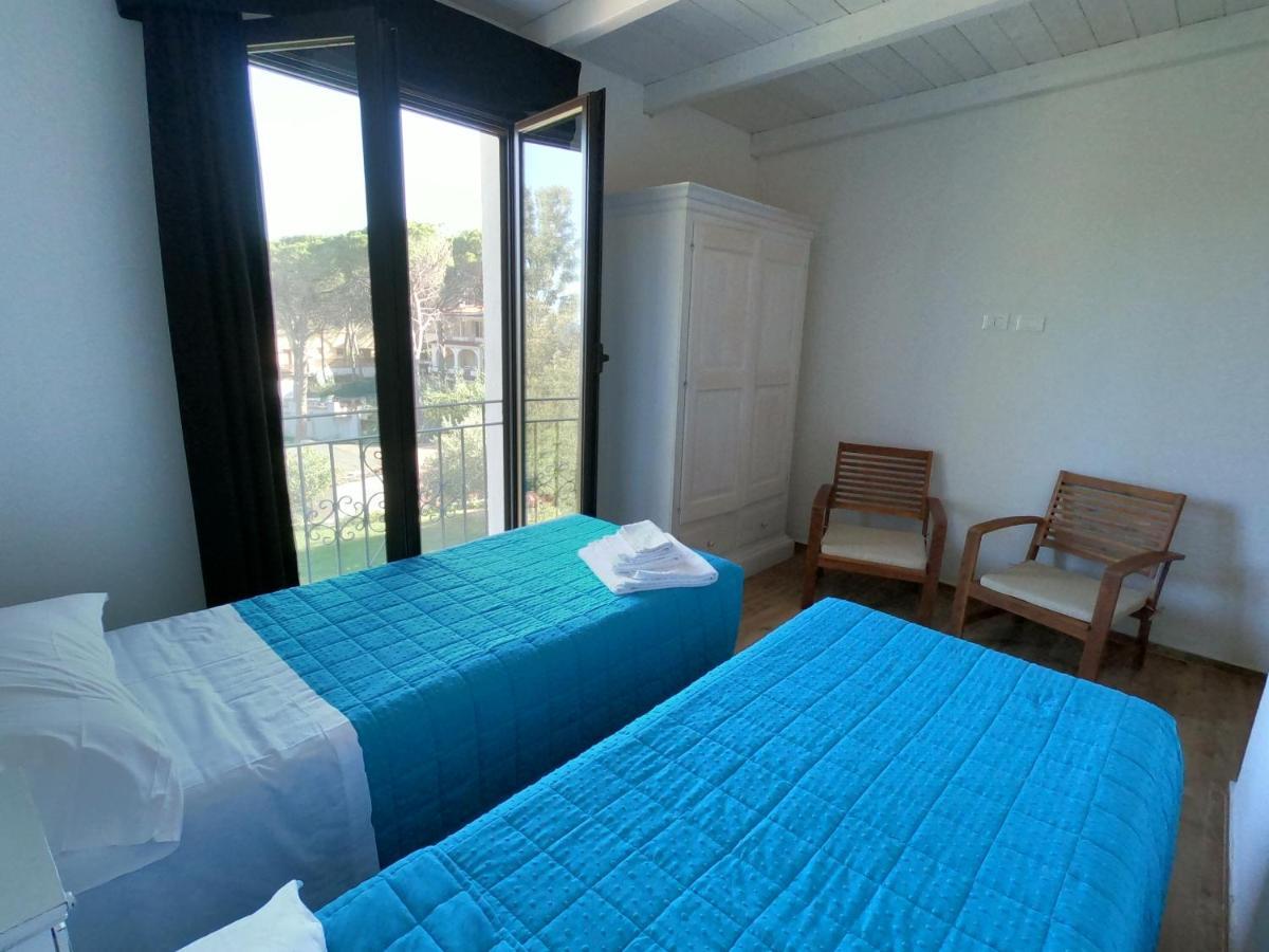 Villa La Conchiglia Rooms Cala Liberotto Eksteriør bilde